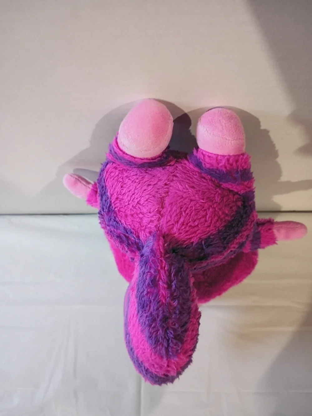Disney Cheshire Cat Plush Talking Light Up Eyes Alice in Wonderland Pink 10”